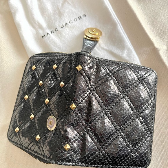 Authentic Marc Jacobs Python embossed gold studs shoulder bag and wallet. - Picture 10 of 15